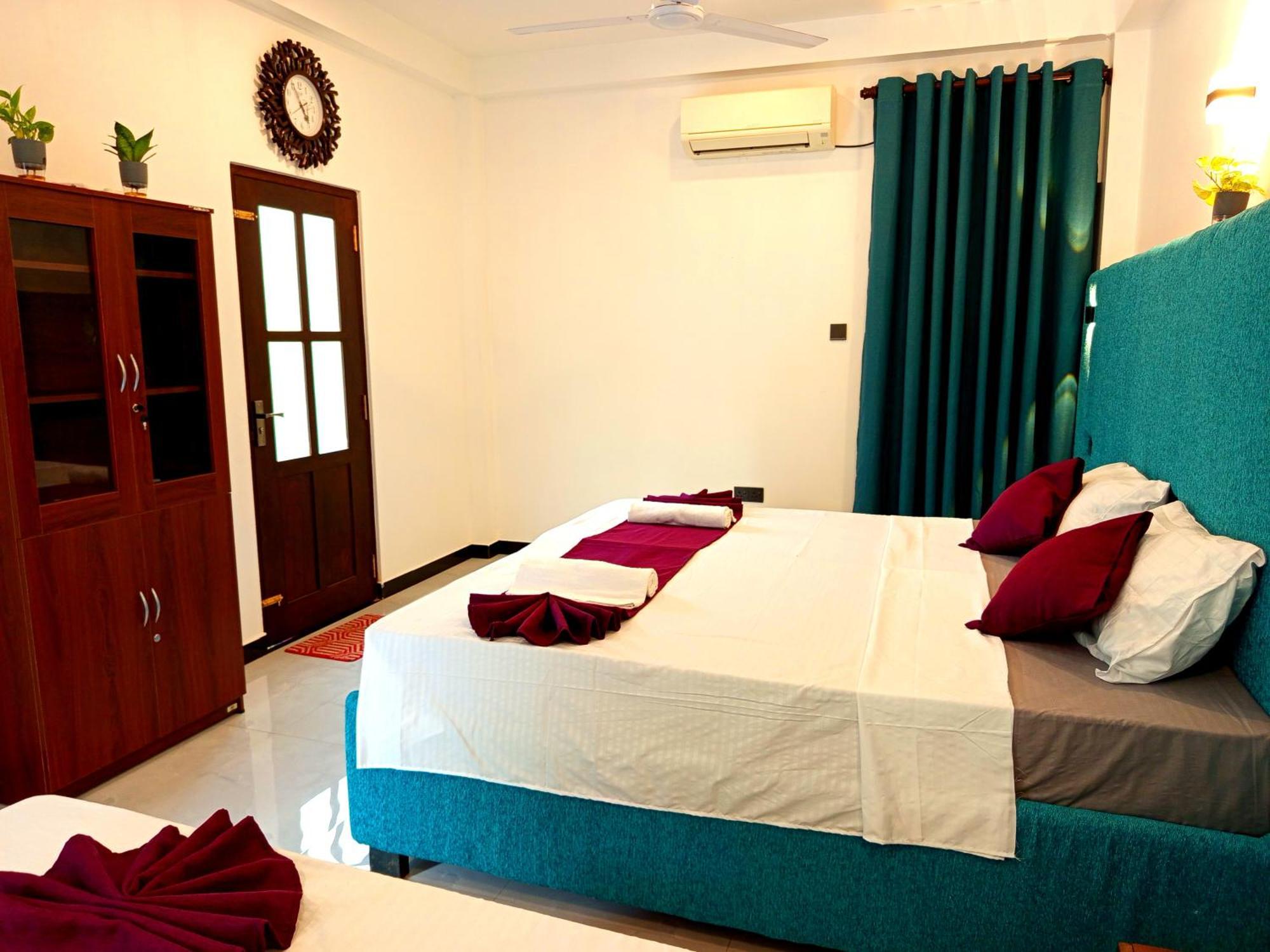 Olu Bunk Apartamento Dikwella Exterior foto